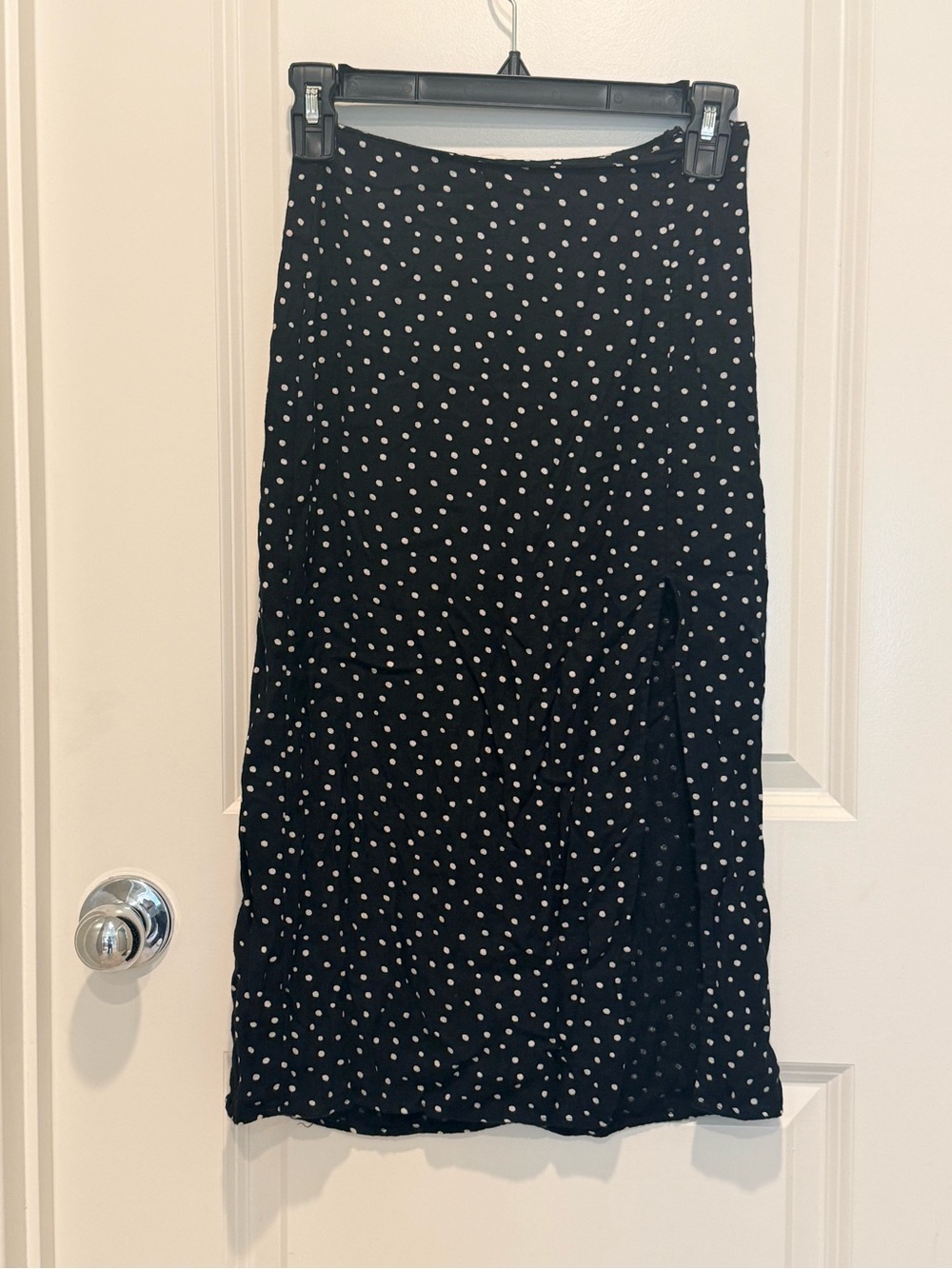 Abercrombie Black Polka Dot Midi Skirt - Elegant Everyday Style